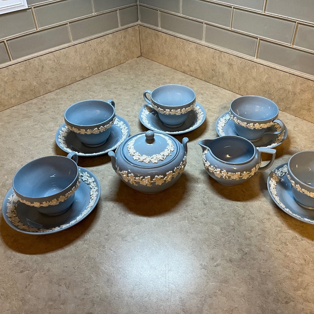 Vintage Wedgwood Queensware Embossed Cream On Lavender